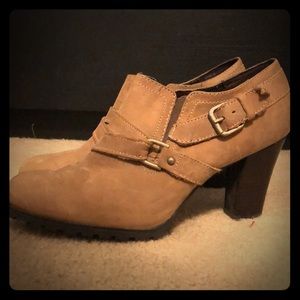 Ankle boots